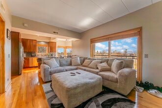 2805 N 75th Ct in Elmwood Park, IL - Building Photo - Building Photo