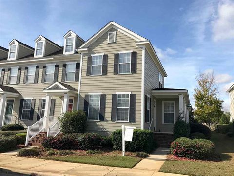 property at 4085 Colleton Ct
