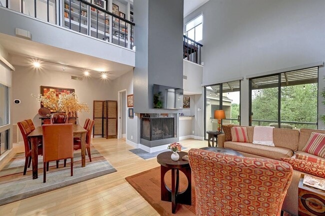 property at 1707 Spyglass Dr