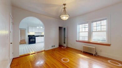 Fairmount in Cleveland, OH - Building Photo - Building Photo