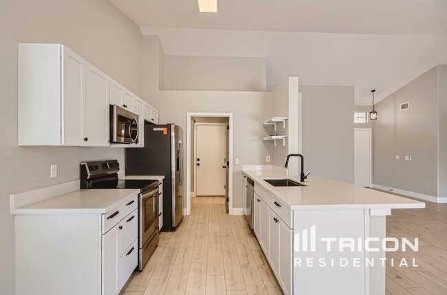 771 E Colt Rd in Chandler, AZ - Building Photo - Building Photo