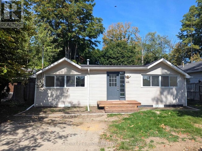 property at 696 Hastings Ave