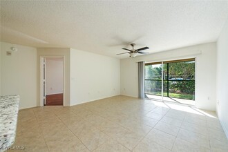 8861 Colonnades Ct W in Bonita Springs, FL - Building Photo - Building Photo