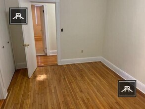 1786 Beacon St in Brookline, MA - Building Photo - Building Photo