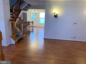 43506 Postrail Square in Ashburn, VA - Building Photo