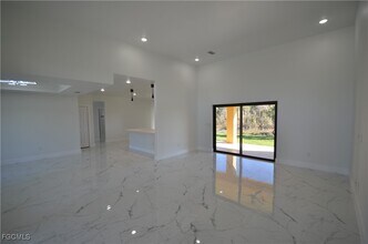 1242 Hathor St E in Lehigh Acres, FL - Building Photo - Building Photo