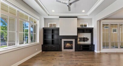 6253 N Winward Ln in Meridian, ID - Building Photo - Building Photo