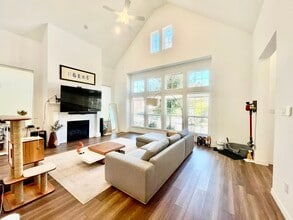 8213 Bethpage Dr in McKinney, TX - Foto de edificio - Building Photo