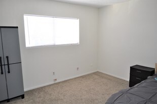 1079 W 25th St in San Pedro, CA - Building Photo