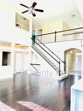 2080 Mark Cir in Bolingbrook, IL - Building Photo - Building Photo