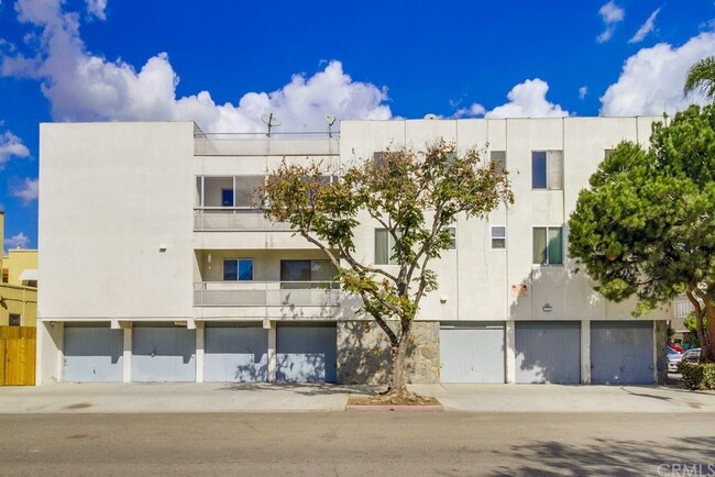 505 Cedar Ave in Long Beach, CA - Building Photo - Building Photo