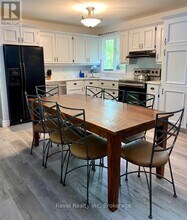 28 Lannan Dr in Tiny, ON - Building Photo - Building Photo