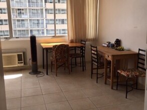 1560 Kanunu St, Unit #708 in Honolulu, HI - Foto de edificio - Building Photo