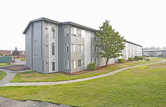 Narrows Pointe in Tacoma, WA - Foto de edificio - Building Photo