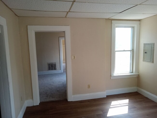 135 Everett St, Unit Upper in Toledo, OH - Building Photo - Building Photo