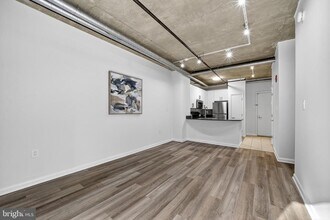 1300 N St NW in Washington, DC - Building Photo - Building Photo