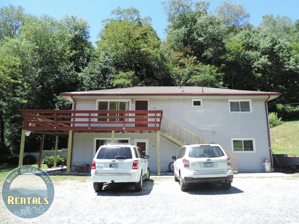 509 Pinnacle Dr in Boone, NC - Building Photo