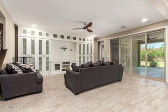 922 W Yellowstone Way in Chandler, AZ - Building Photo - Building Photo