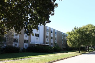 912 Edgebrook Dr Apartamentos