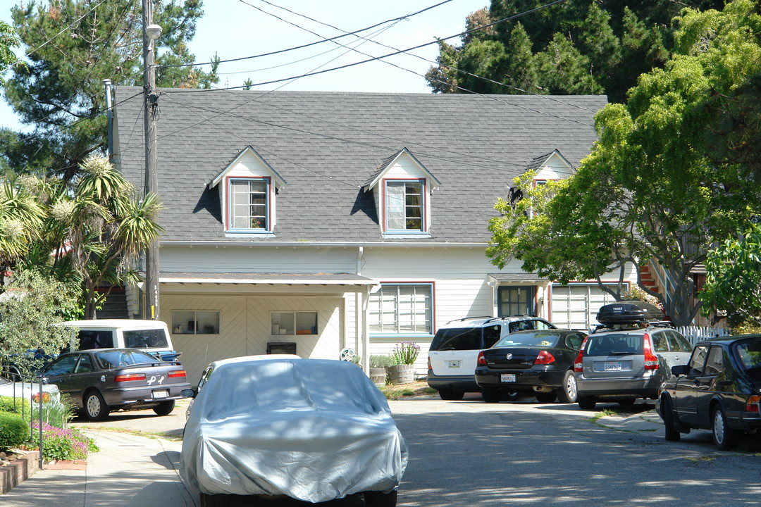 7 Acton Cor in Berkeley, CA - Building Photo