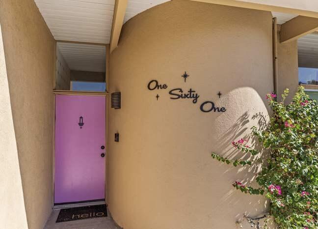 161 Sandpiper St in Palm Desert, CA - Foto de edificio