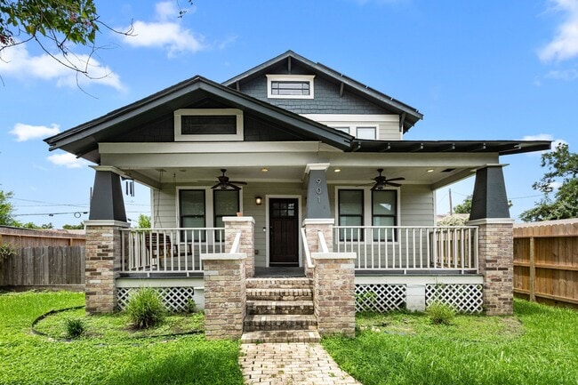 property at 901 Cordell St