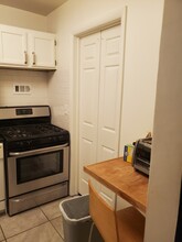 4313 Knox Rd, Unit 311 in College Park, MD - Building Photo - Building Photo