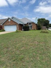 2950 Volga Ct in Fort Worth, TX - Building Photo - Building Photo