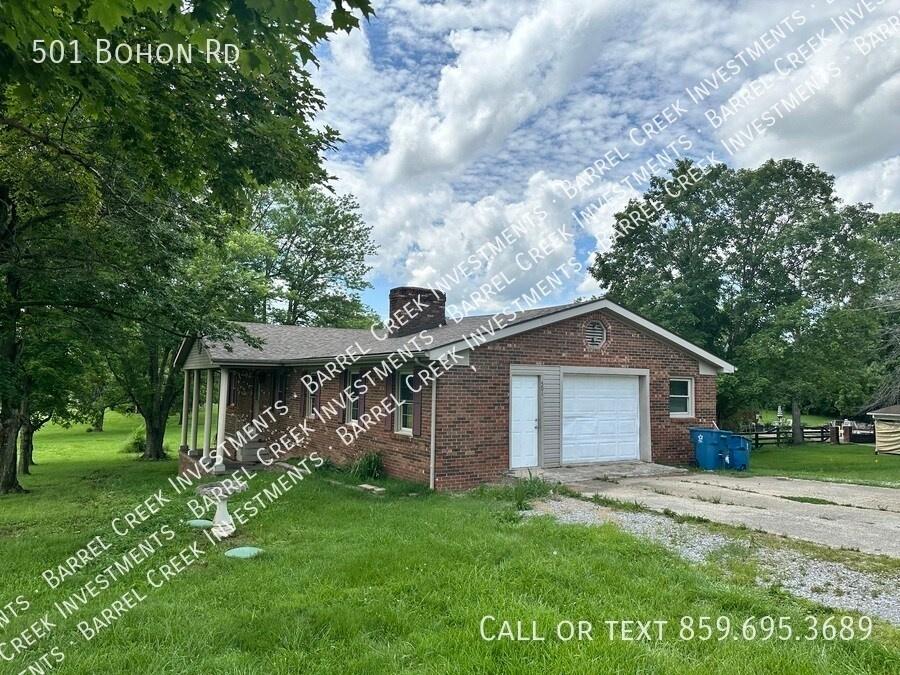 501 Bohon Rd in Harrodsburg, KY - Building Photo