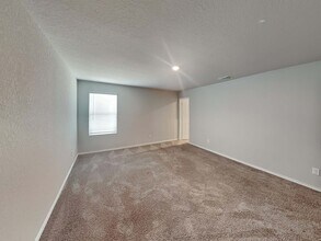 14955 Watson Mill in San Antonio, TX - Foto de edificio - Building Photo