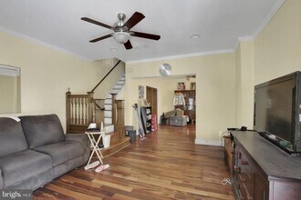 4305 Lauriston St in Philadelphia, PA - Building Photo - Building Photo