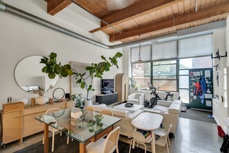 60 Dudley St in Chelsea, MA - Foto de edificio - Building Photo