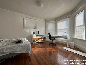 14A Ashford St, Unit 1 in Boston, MA - Building Photo - Building Photo