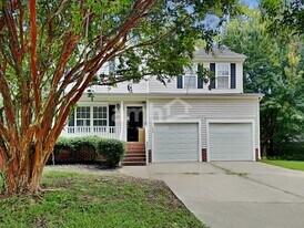 102 Lake Bridge Ct in Knightdale, NC - Building Photo