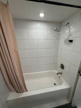 5865 37th Ave N, Unit #27 in St. Petersburg, FL - Building Photo - Building Photo