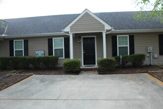 1802 Honeysuckle Way in Grovetown, GA - Building Photo - Building Photo