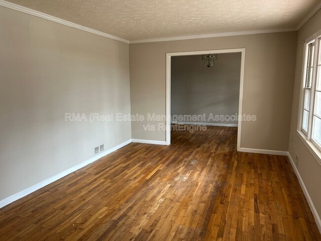 1313 Oakdale Dr in Griffin, GA - Building Photo - Building Photo