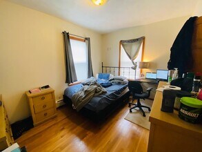 9 Parker St, Unit 1 in Boston, MA - Building Photo - Building Photo