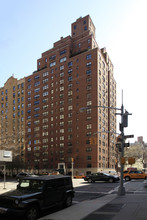 785 Park Ave in New York, NY - Building Photo - Building Photo