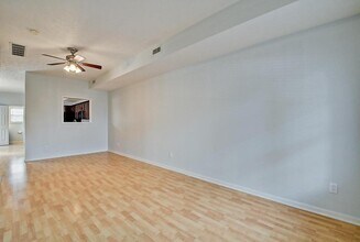 1407 E New York St in Indianapolis, IN - Building Photo - Building Photo
