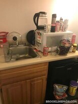 1061 Beacon St in Brookline, MA - Building Photo