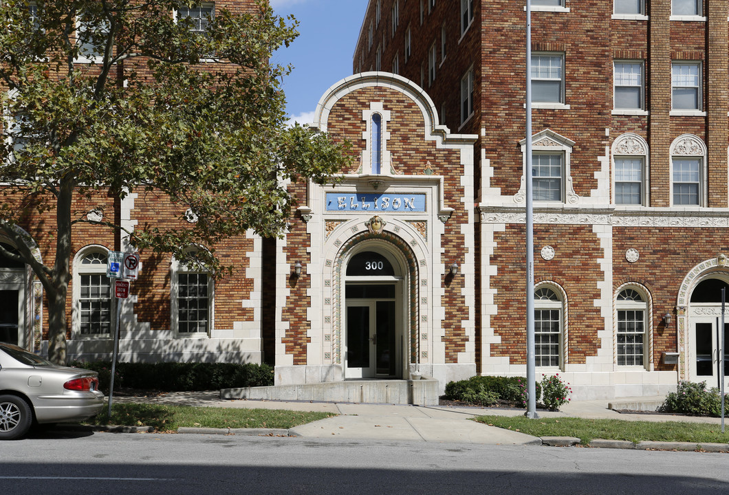 Ellison Apartments in Kansas City, MO - Foto de edificio