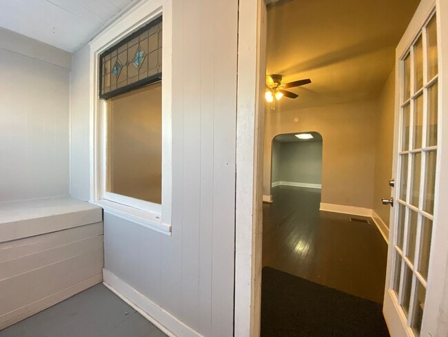 2240 White Oak Ave in Whiting, IN - Building Photo - Building Photo