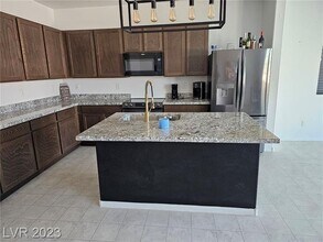 5576 S Gilliam St in Pahrump, NV - Building Photo - Building Photo