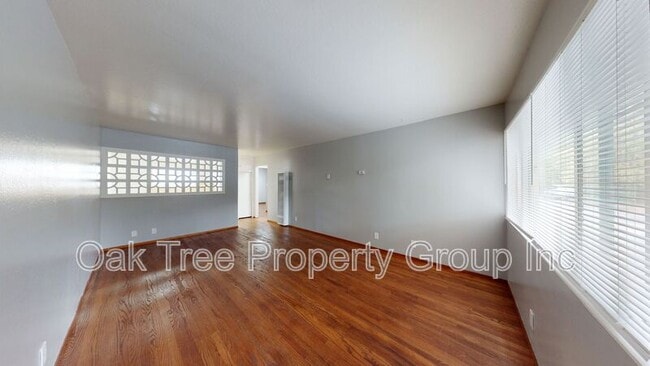 property at 2429-2429 Humboldt Ave