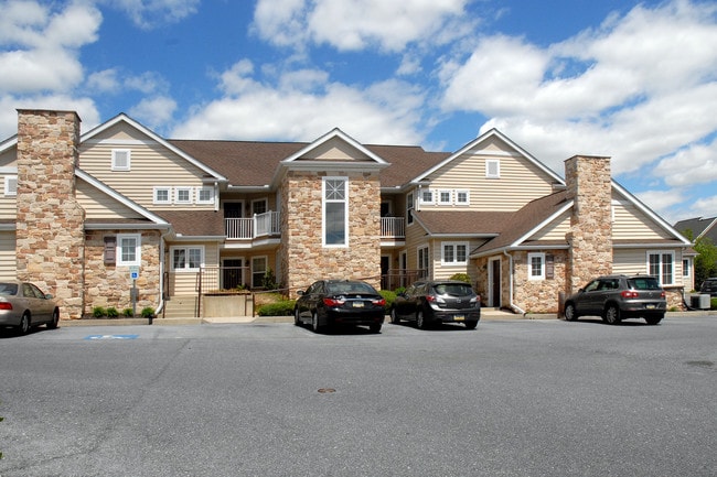 Kissel Hill Apartments in Lititz, PA - Foto de edificio - Building Photo