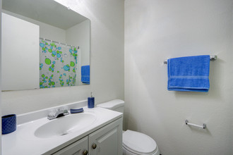 Siegel Suites Twain IV in Las Vegas, NV - Foto de edificio - Building Photo