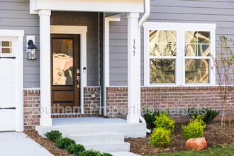 157 Hickory Grv Dr in Sanford, NC - Building Photo - Building Photo