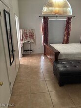 7037 Morales Cir in Las Vegas, NV - Building Photo - Building Photo