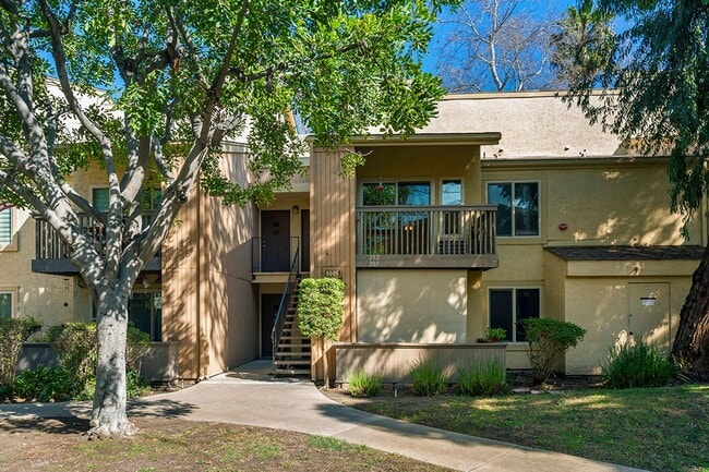 6006 Rancho Mission Rd in San Diego, CA - Building Photo - Building Photo